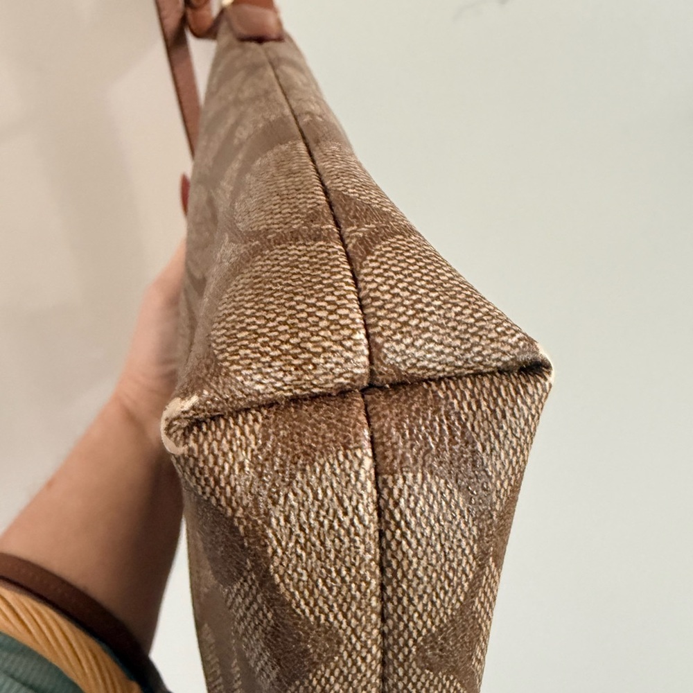 Coach Signature Brown and Tan Crossbody Bag and Wristlet and Card Holder - Picture 15 of 16